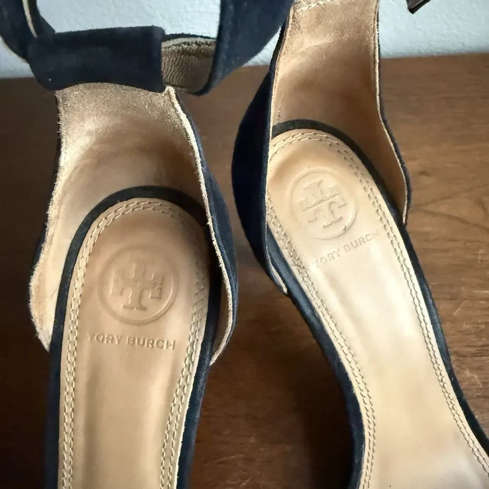 Tory Burch terms buying